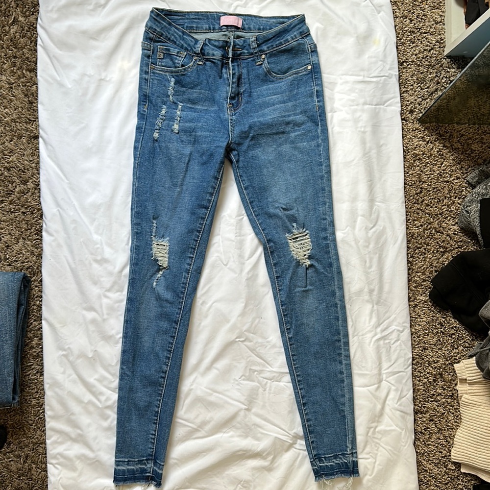 Size 7 Spring 21 jeans high rise